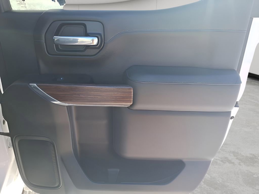 Used 2022 Chevrolet Silverado 1500 High Country image 12