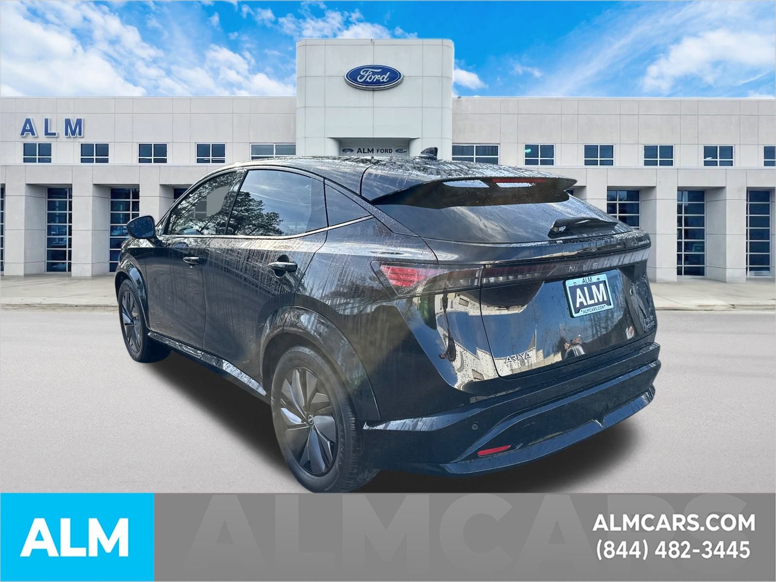 Used 2023 Nissan Ariya AWD image 8