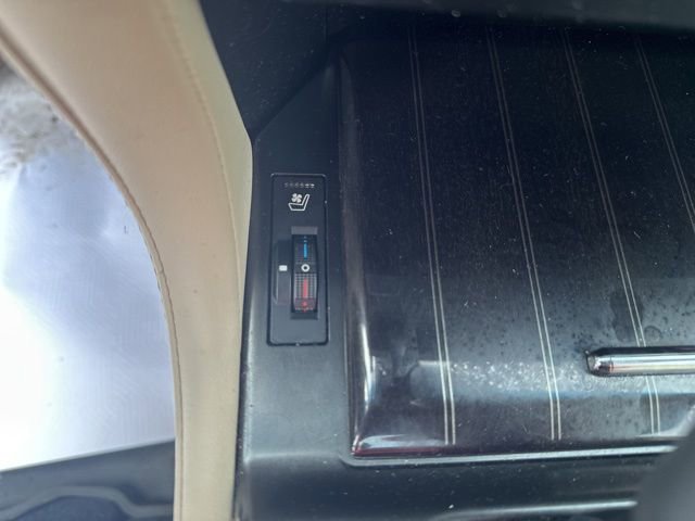 Used 2023 Lexus GX 460 Premium w/ Premium Package image 13