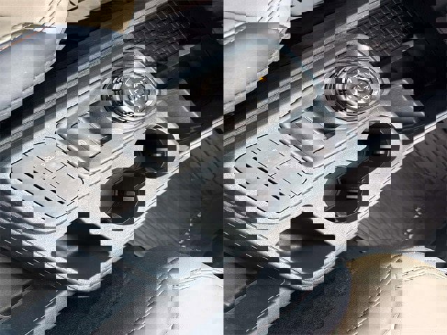 Certified 2025 Ford Maverick Lariat w/ 4K Tow Package image 34