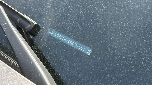 Used 2023 Honda HR-V LX image 33