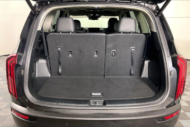 Used 2021 Kia Telluride EX w/ EX Premium Package FWD image 28