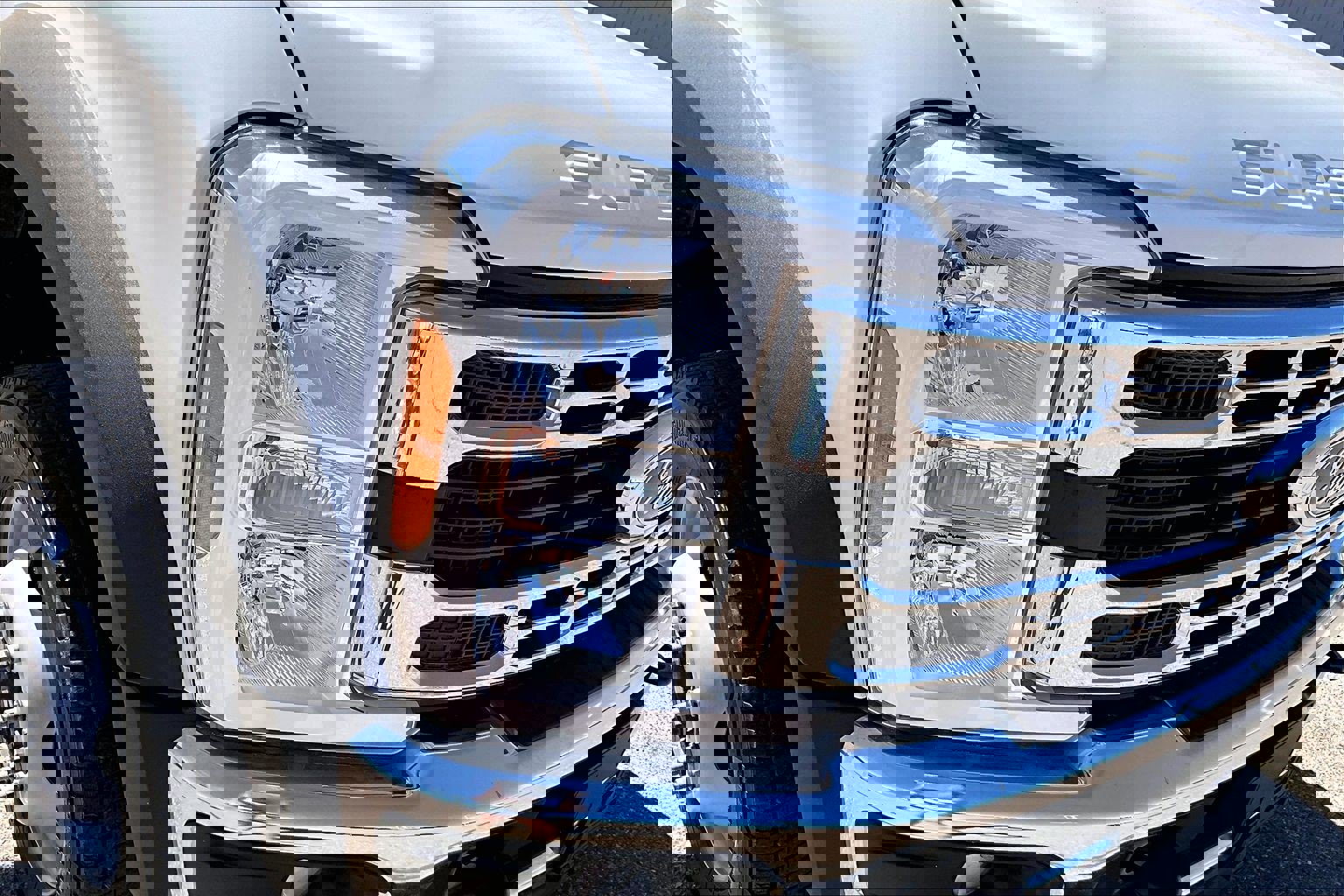 Used 2023 Ford F550 4X4 2dr Regular Cab 145.3-205. image 29