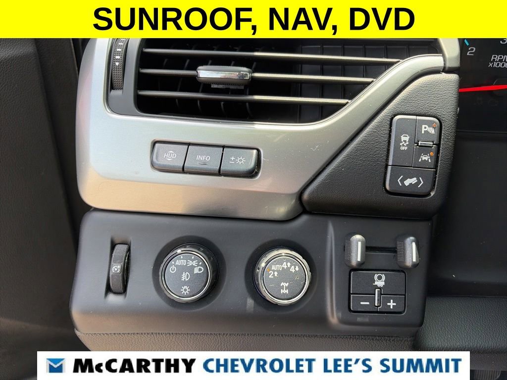 Used 2019 Chevrolet Suburban Premier AWD/4WD image 13