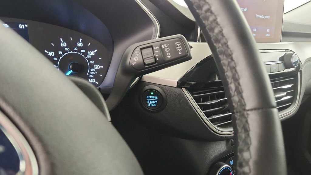 Used 2022 Ford Escape SEL image 22