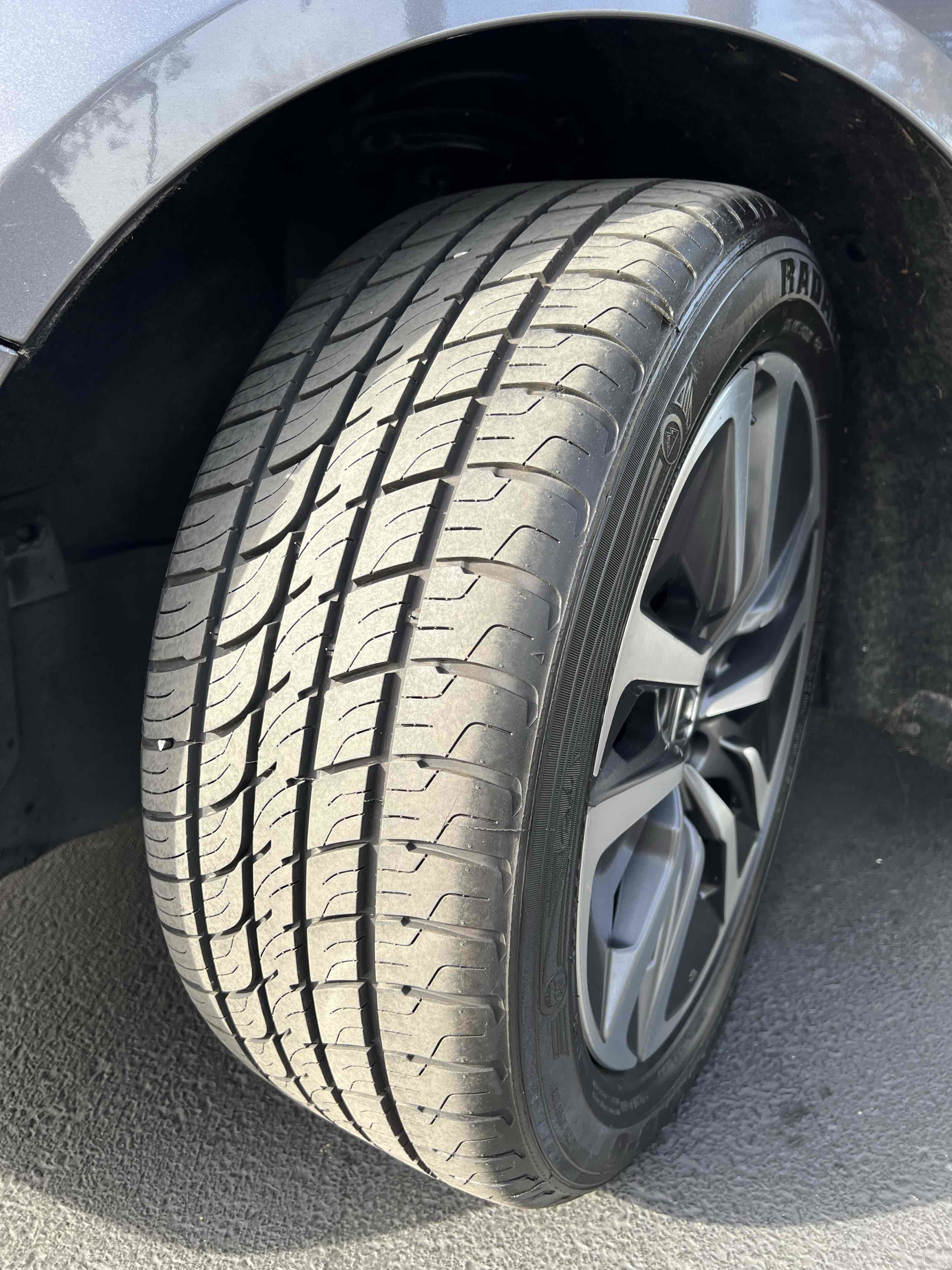 Used 2019 Honda Accord Hybrid image 11