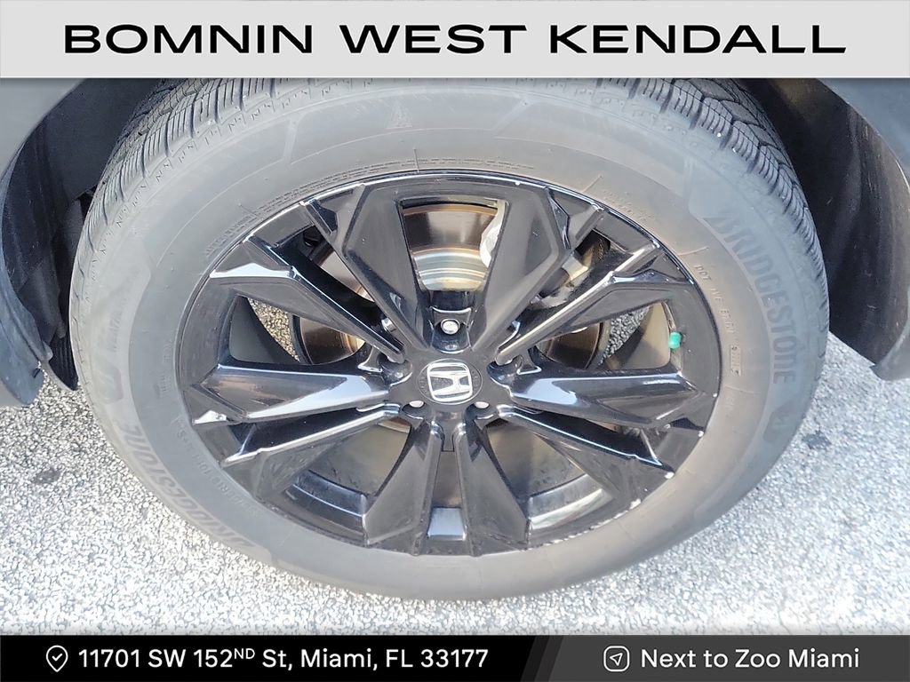 Used 2023 Honda CR-V Sport Touring image 7