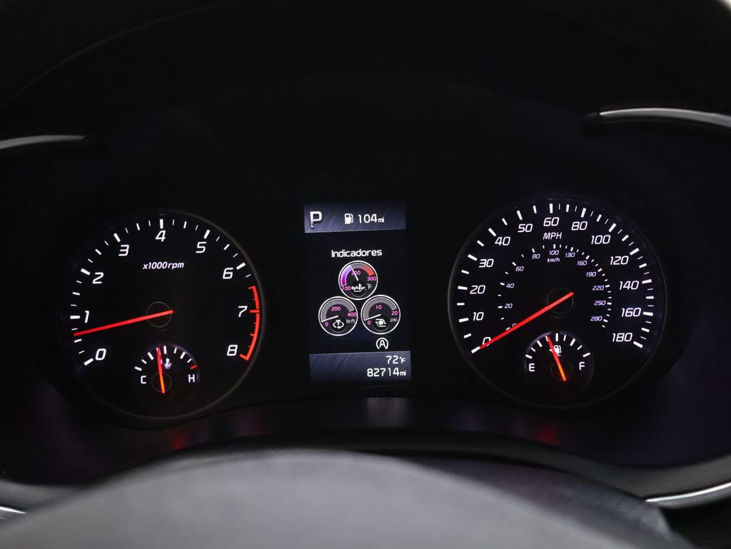 Used 2022 Kia Stinger GT1 RWD image 22