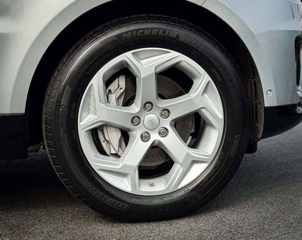 Used 2018 Land Rover Range Rover Sport HSE image 7