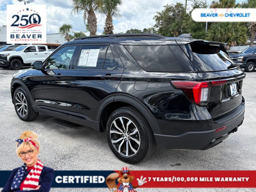 Used 2025 Ford Explorer ST-Line AWD/4WD image 5
