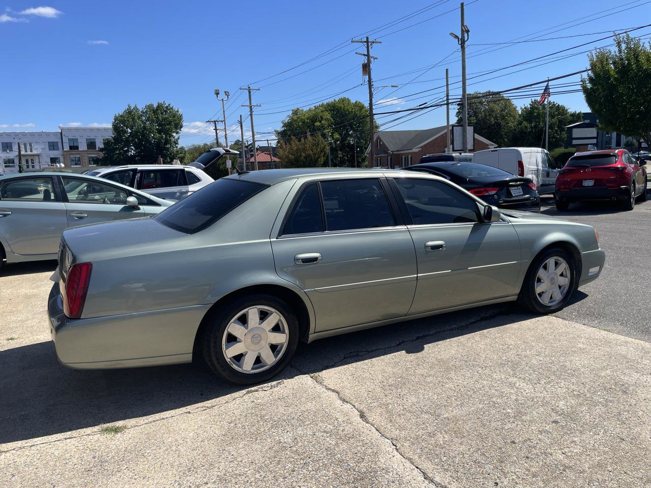 Used 2005 Cadillac De Ville DTS w/ Equipment Group FWD image 20