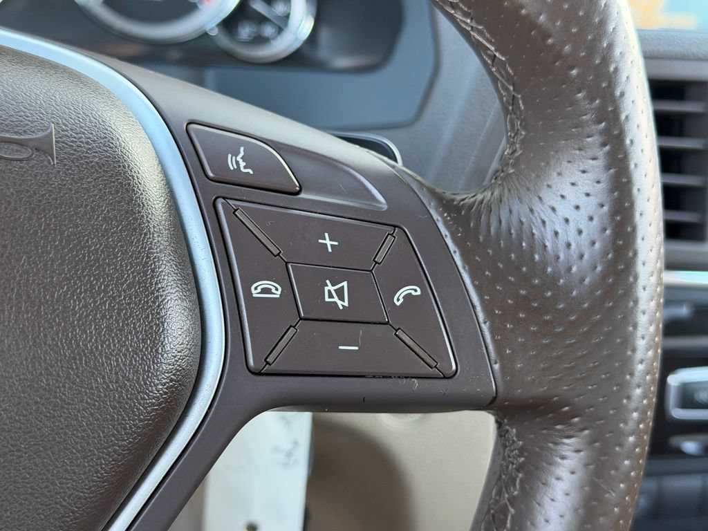 Used 2012 Mercedes-Benz E 350 Cabriolet image 22
