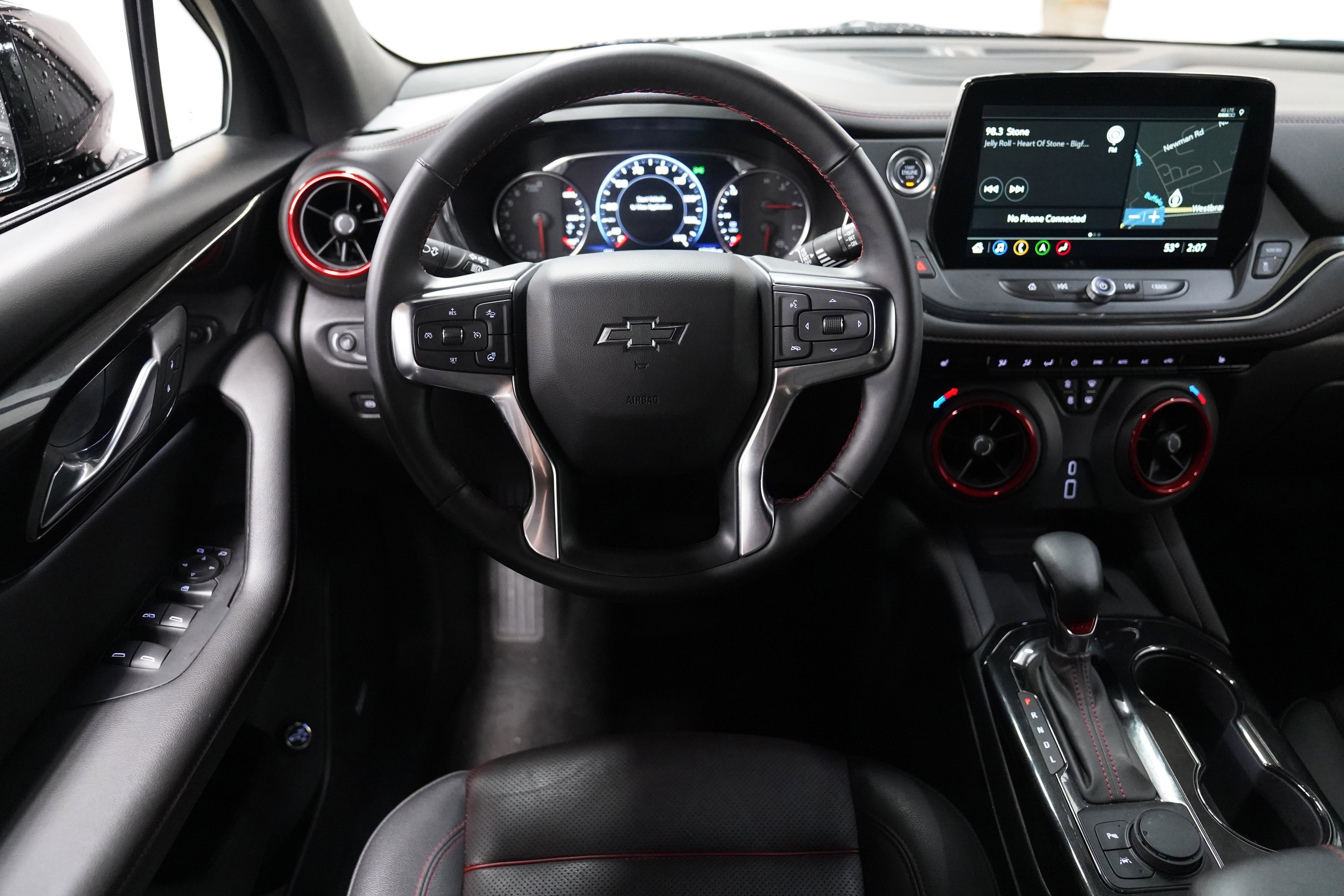 Used 2025 Chevrolet Blazer RS image 12