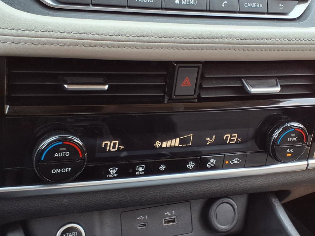 Used 2021 Nissan Rogue SV image 4