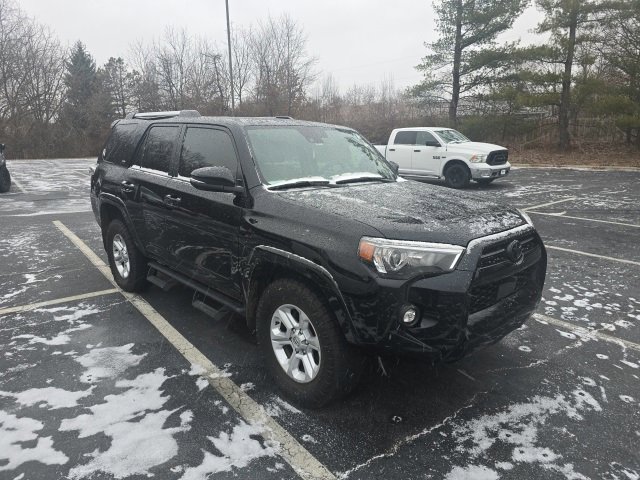 Used 2023 Toyota 4Runner SR5 Premium image 2