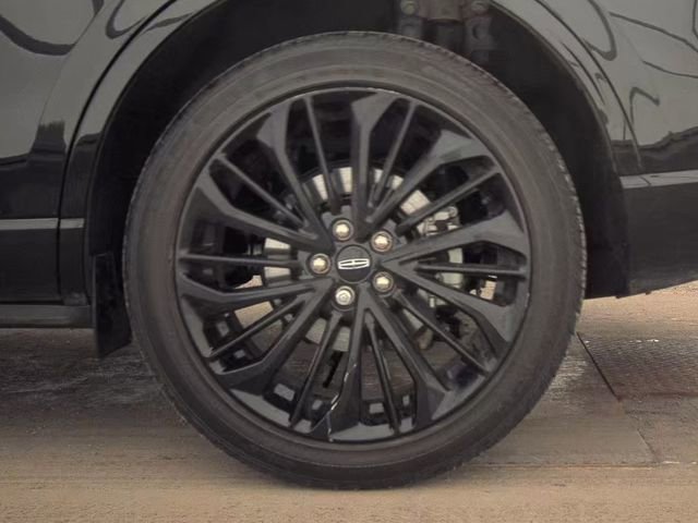 Used 2024 Lincoln Corsair Reserve w/ Equipment Group 201A image 12