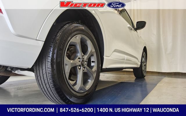 Used 2024 Ford Escape ST-Line w/ Tech Pack #1 AWD/4WD image 8