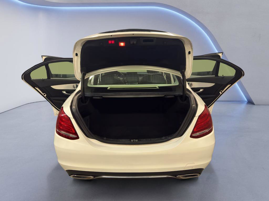 Used 2015 Mercedes-Benz C 300 4MATIC Sedan image 11