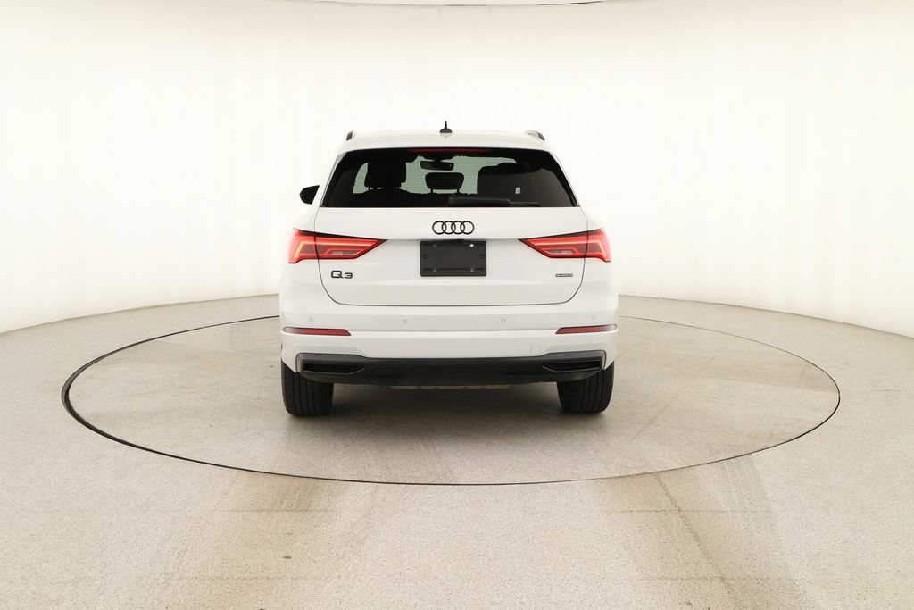 Certified 2023 Audi Q3 2.0T Premium w/ Convenience Package AWD/4WD image 5