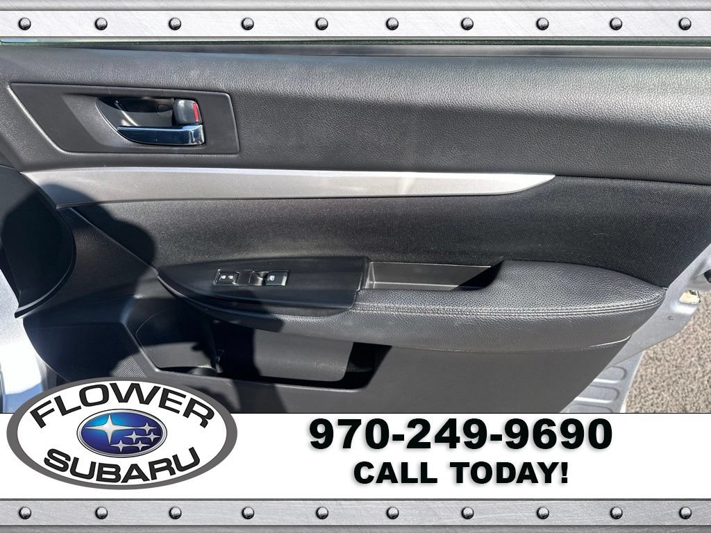 Used 2014 Subaru Outback 2.5i Premium w/ Popular Package #1B AWD/4WD image 12