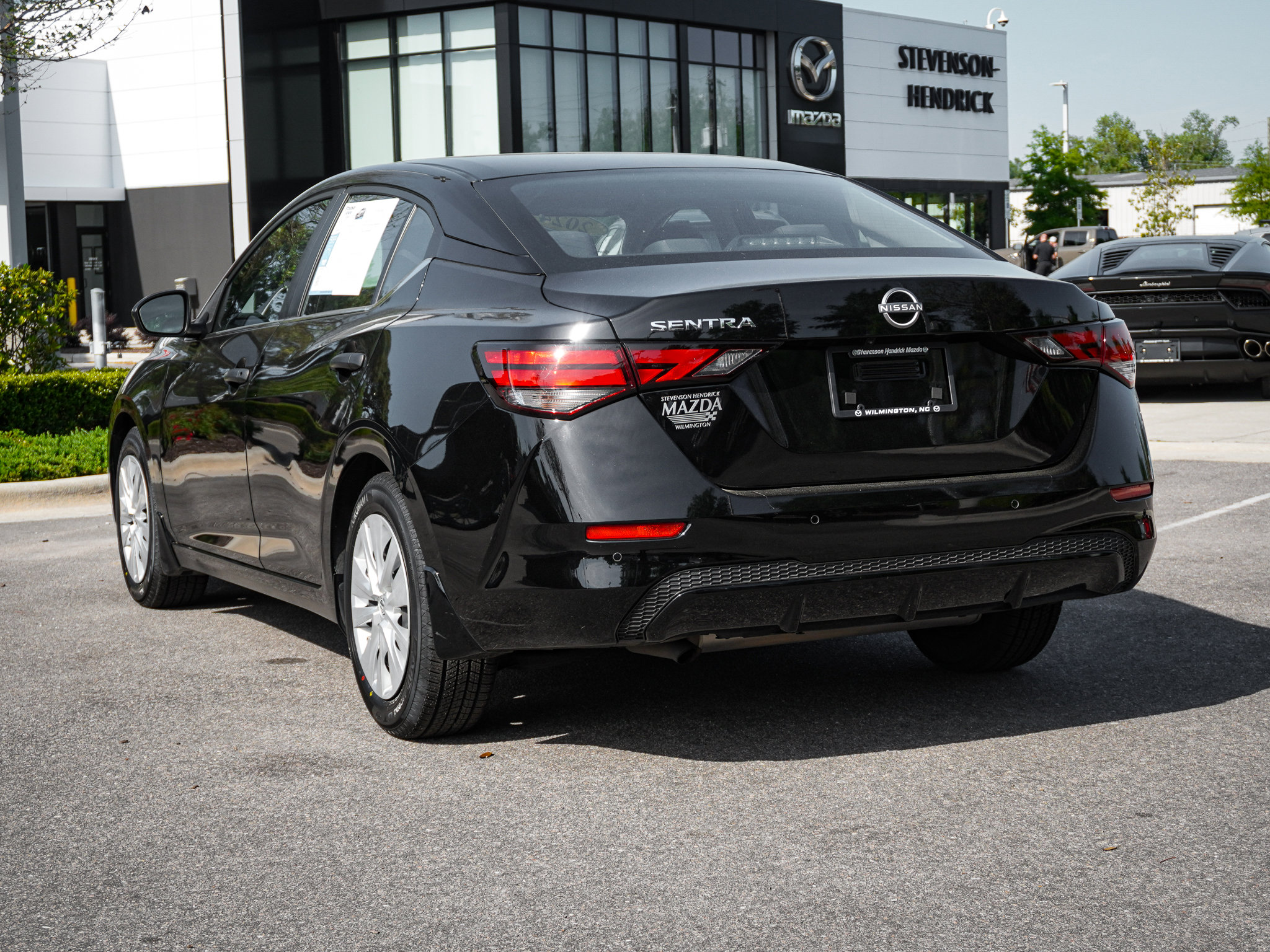 Used 2024 Nissan Sentra S FWD image 8
