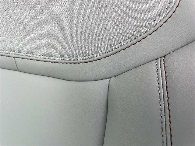 New 2025 Ford Explorer Active w/ Active Comfort Package image 13