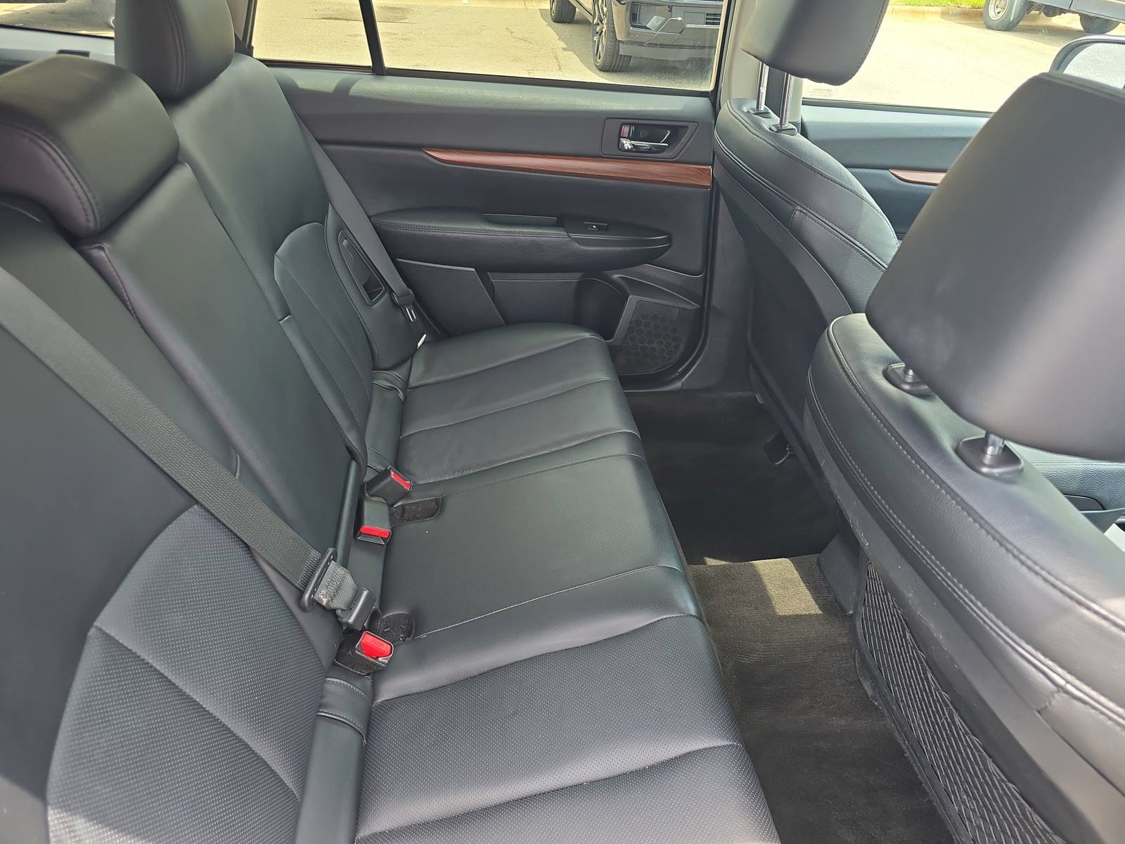 Used 2013 Subaru Outback 2.5i Limited w/ Popular Pkg 3 AWD/4WD image 13