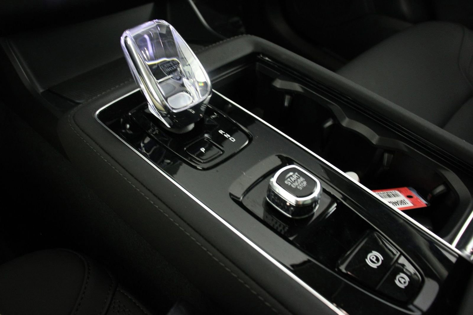 Certified 2026 Volvo XC90 B6 Plus image 15