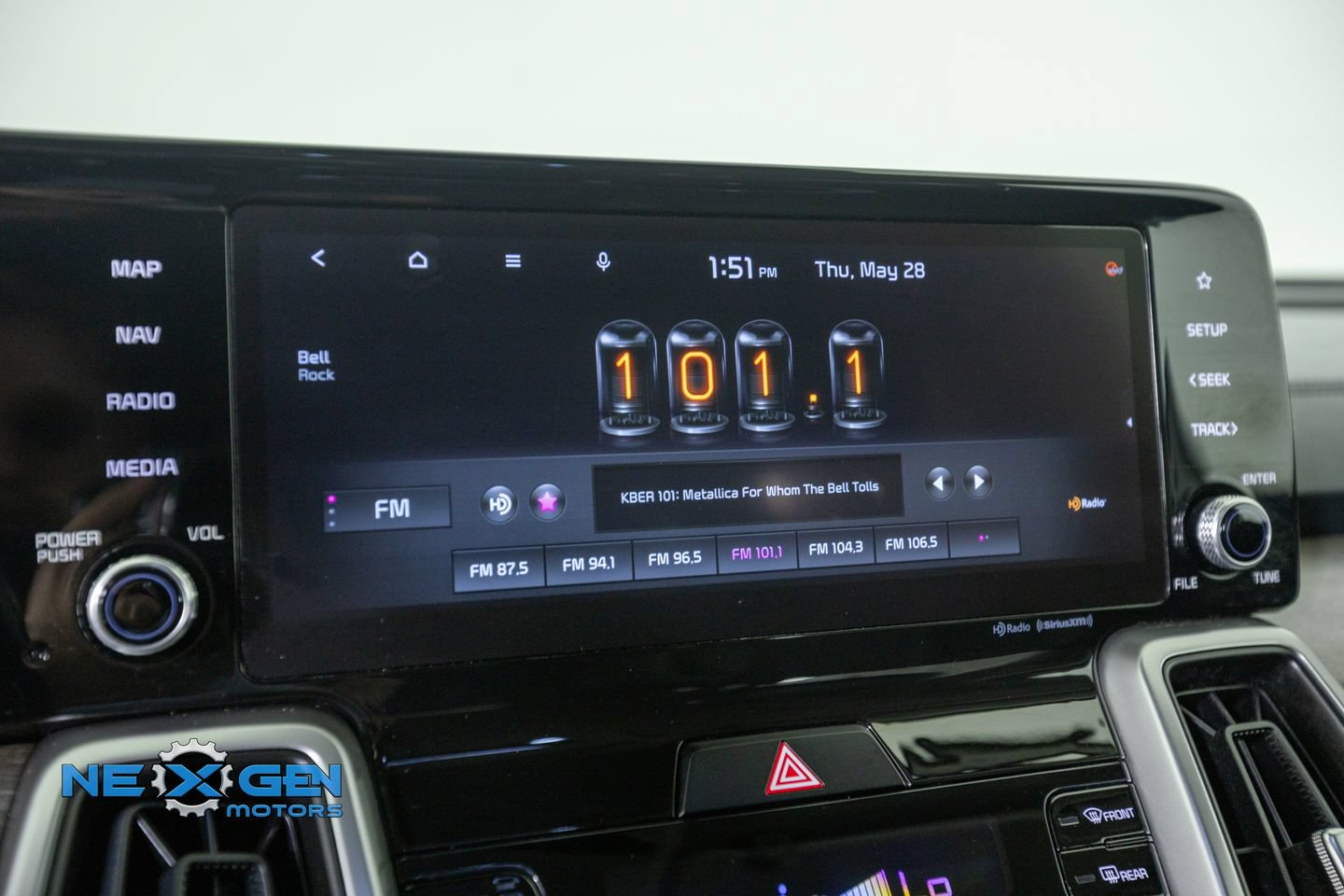Used 2021 Kia Sorento EX w/ EX AWD X-Line Package image 18