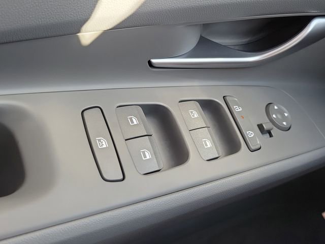 New 2026 Hyundai Elantra Sport w/ Cargo Package image 15