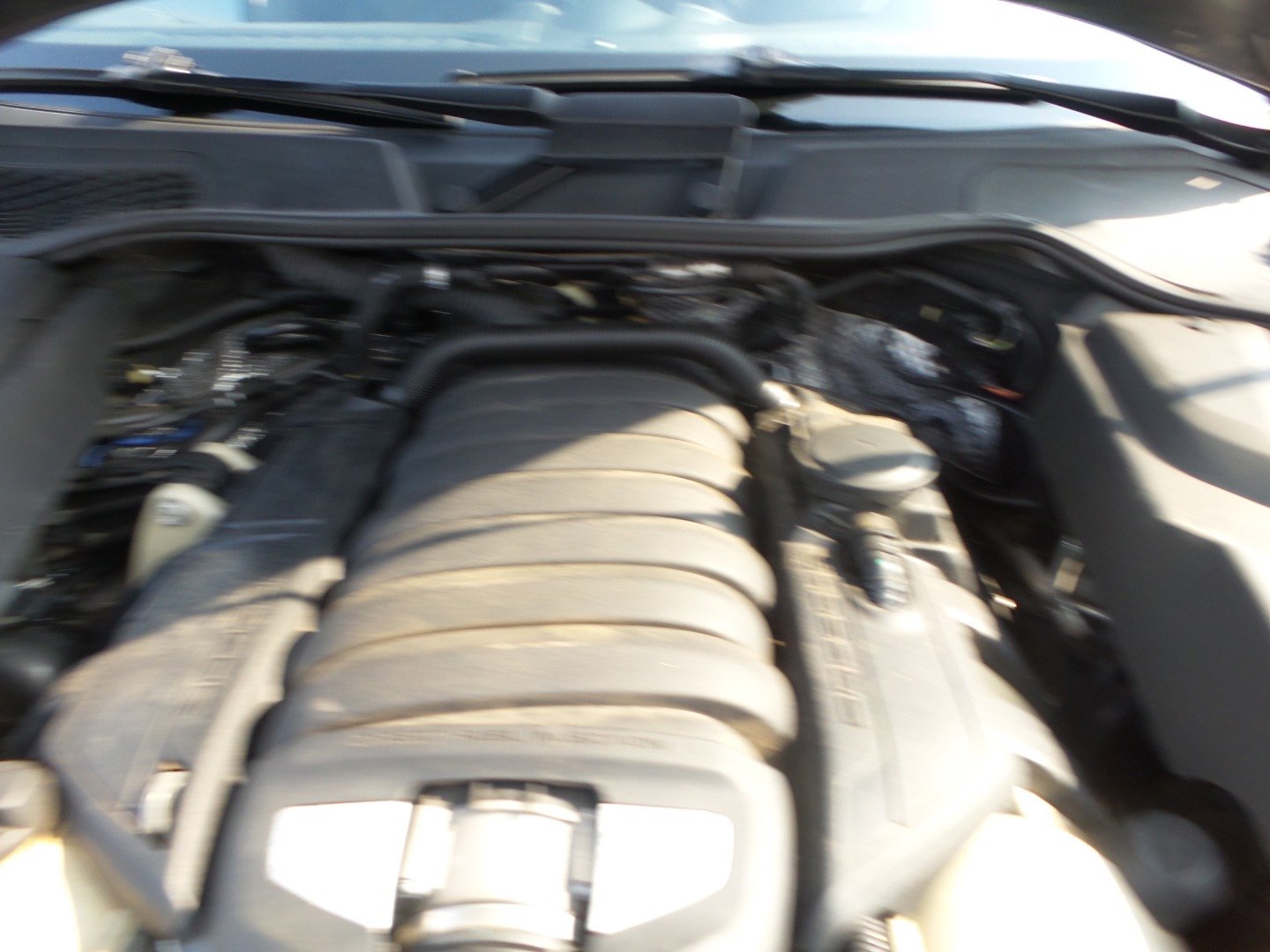 Used 2013 Porsche Cayenne GTS image 62