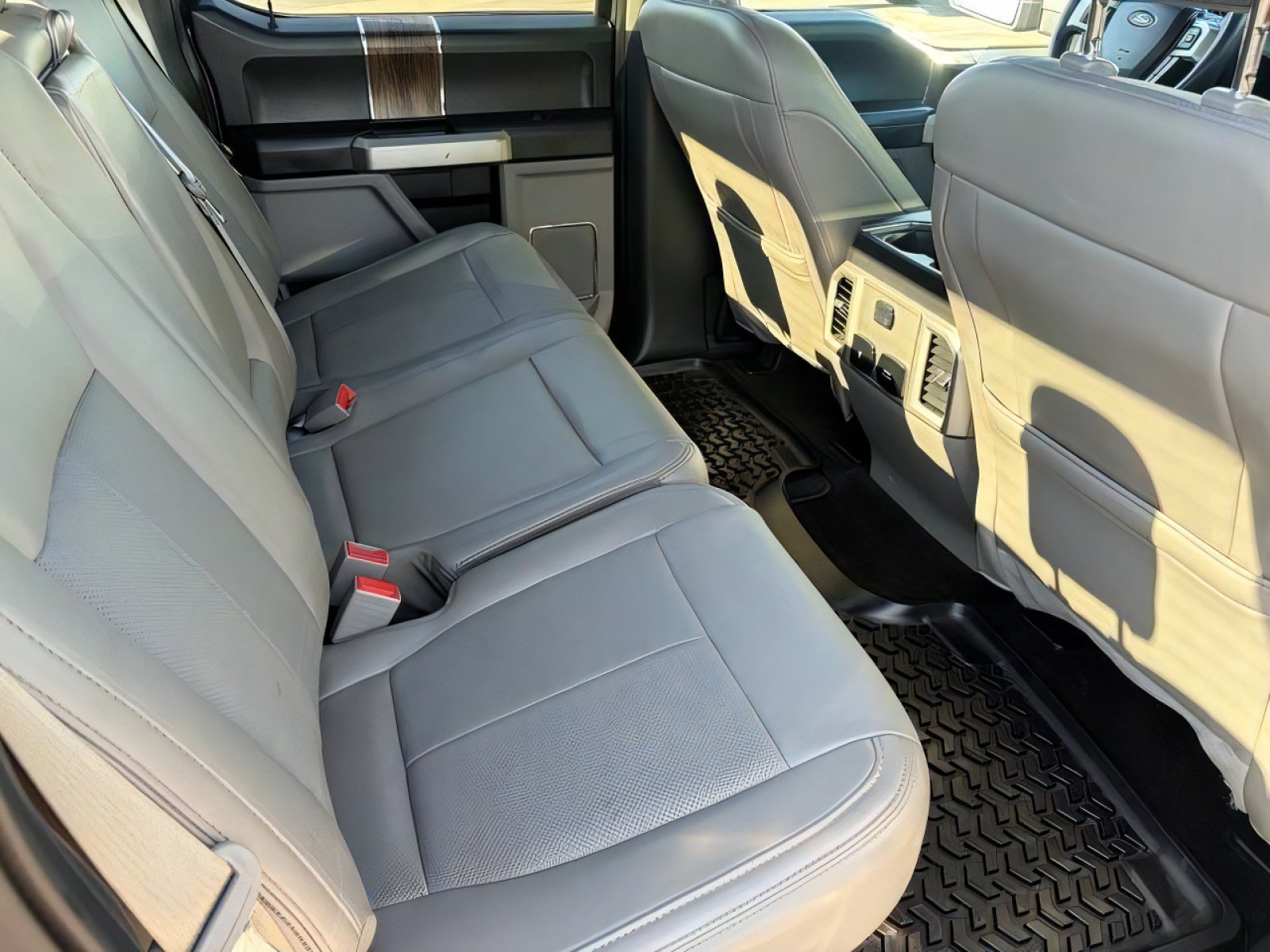 Used 2020 Ford F150 Lariat AWD/4WD image 14