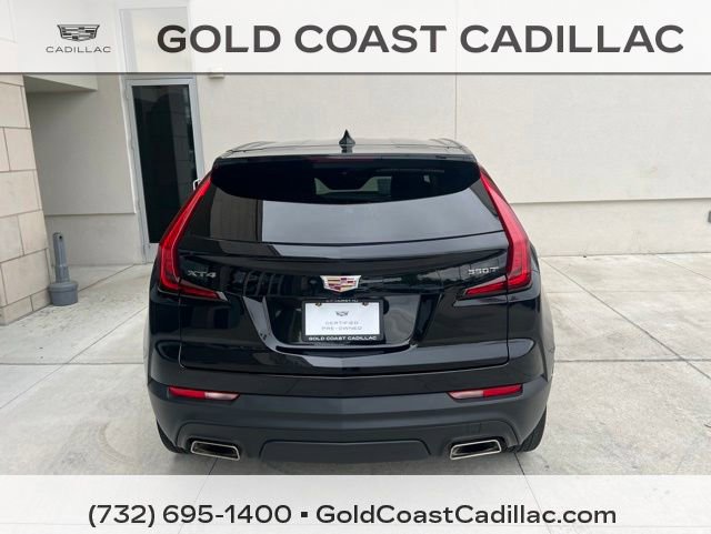 Certified 2023 Cadillac XT4 Luxury w/ Cold Weather Package FWD image 3