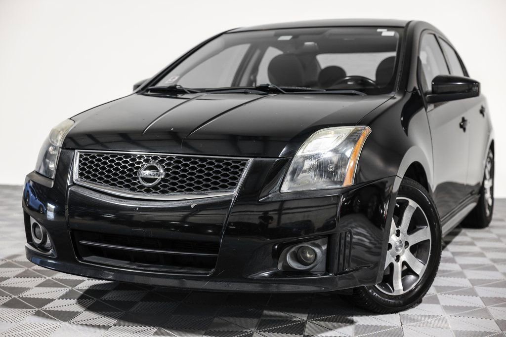 Used 2012 Nissan Sentra 2.0 SR w/ Special Edition Pkg FWD image 10