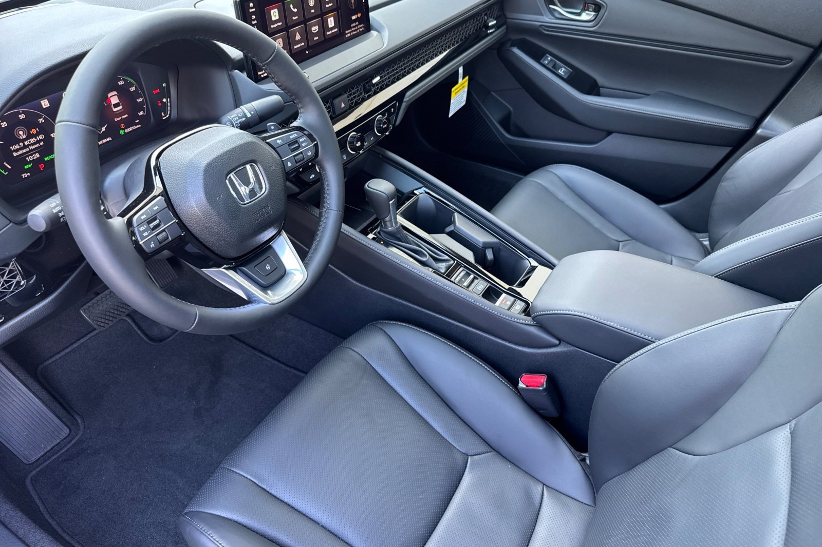 New 2026 Honda Accord Touring image 4