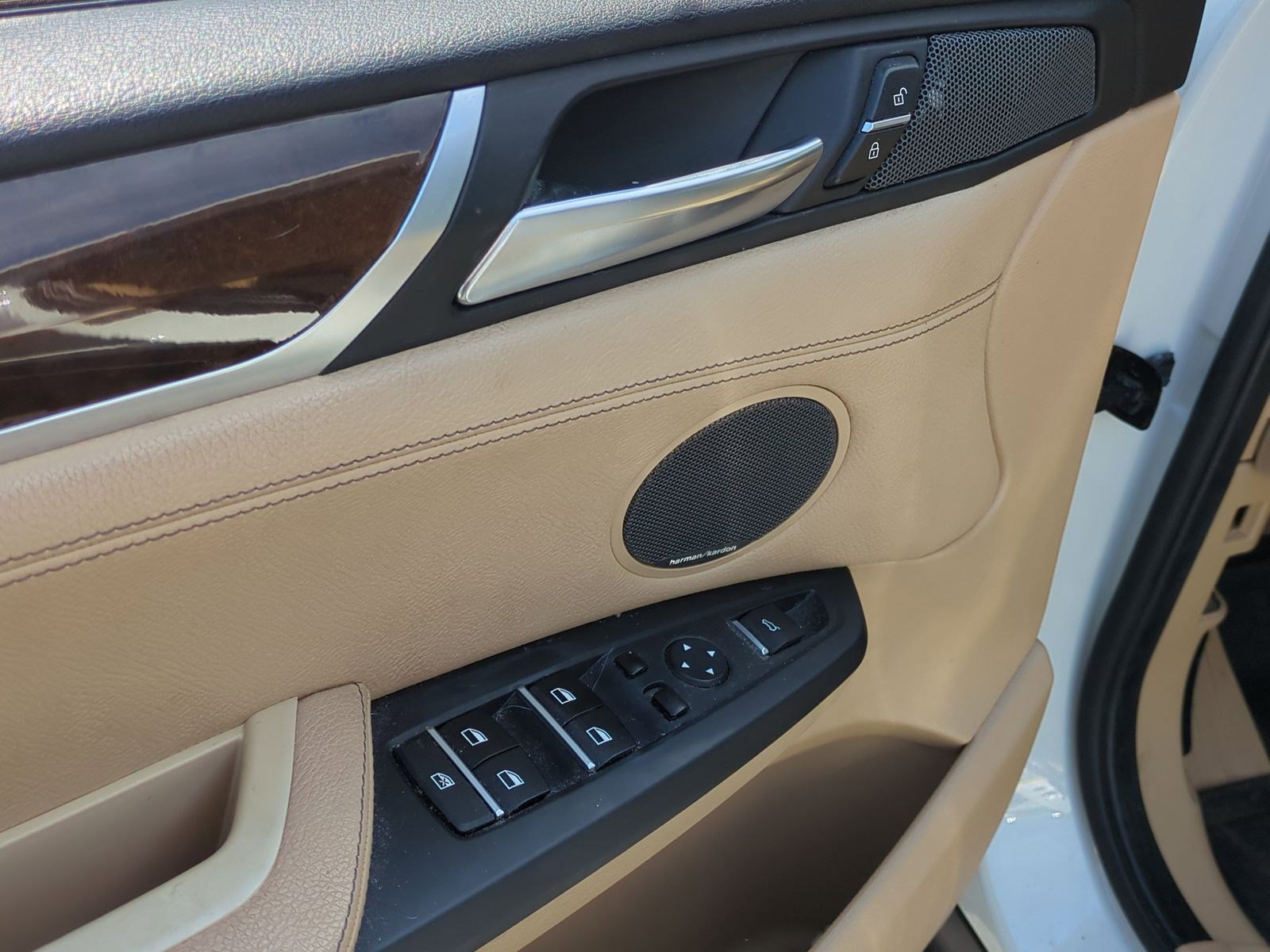 Used 2015 BMW X3 xDrive28i image 14