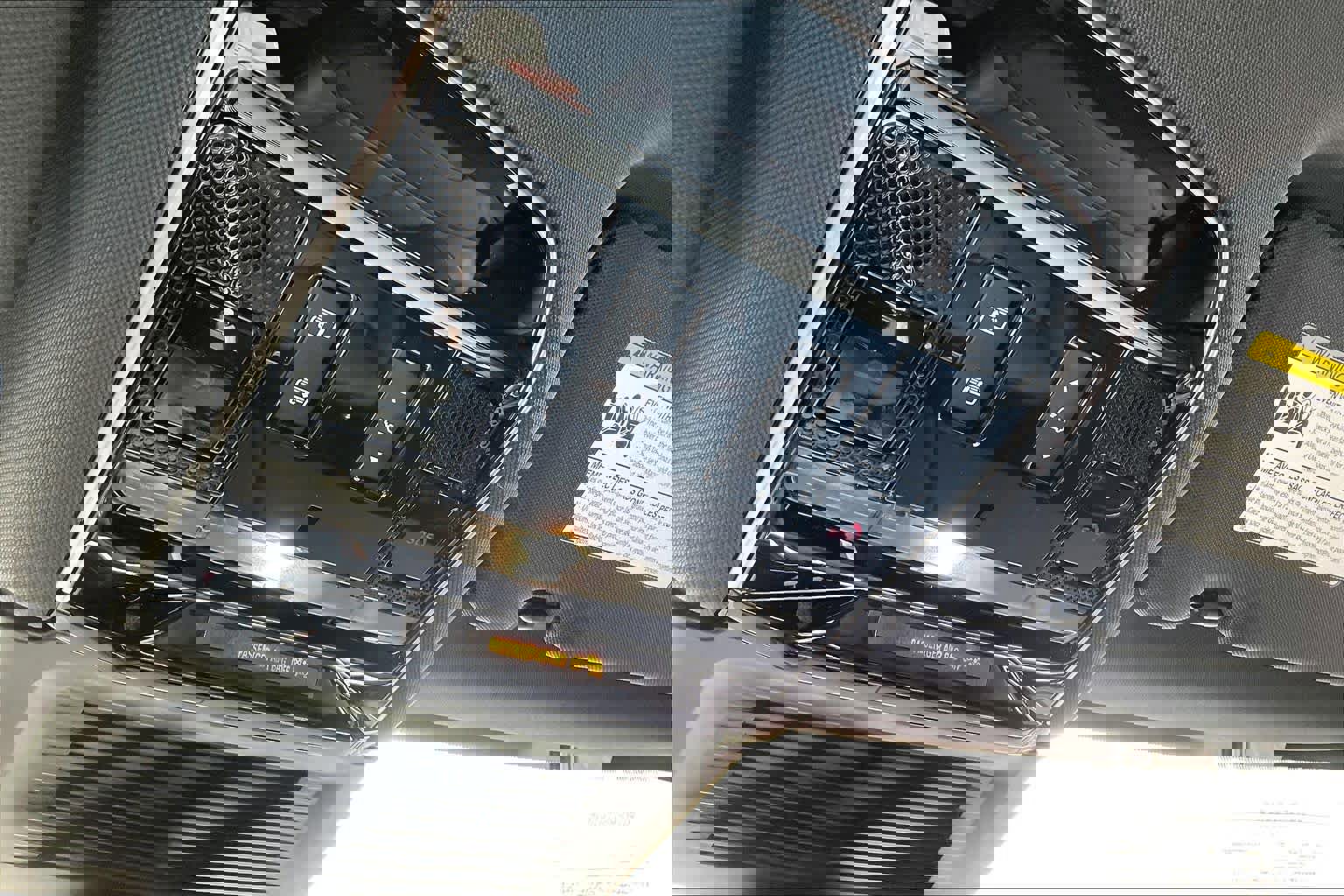 Used 2025 Land Rover Range Rover Sport image 39