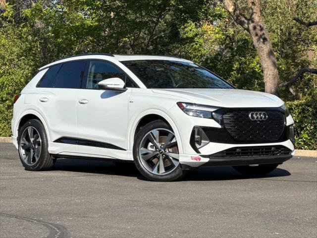 Certified 2024 Audi Q4 e-tron Premium w/ Convenience Package AWD/4WD image 2