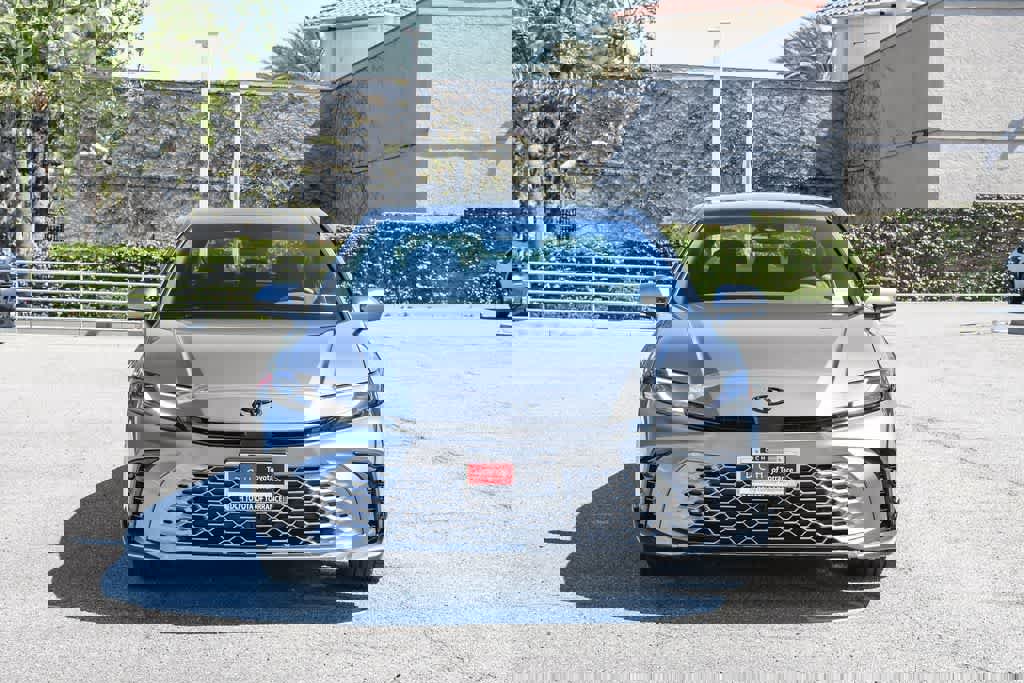 New 2026 Toyota Camry XSE FWD video 2