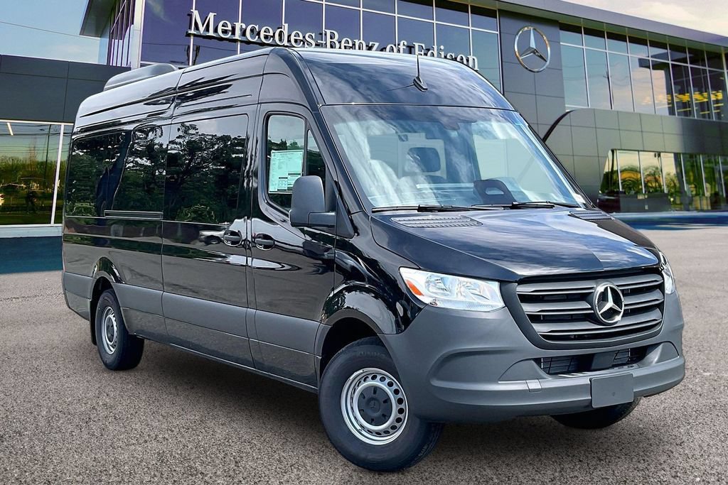 New 2026 Mercedes-Benz Sprinter 2500 image 1