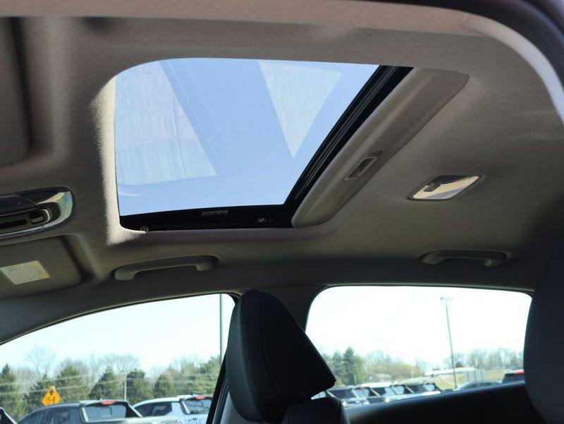 New 2026 Hyundai Elantra Limited image 27