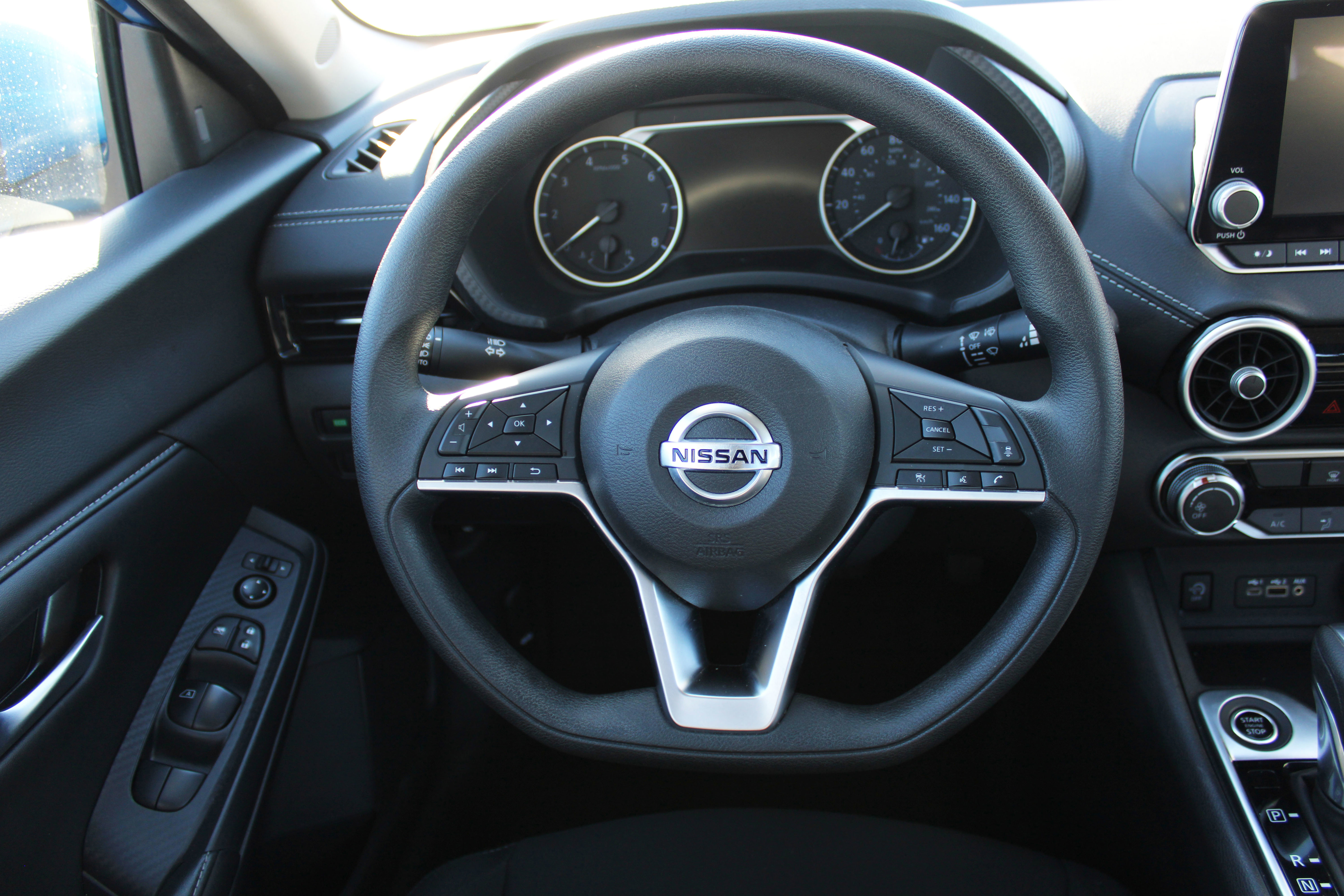 Used 2025 Nissan Sentra SV image 21