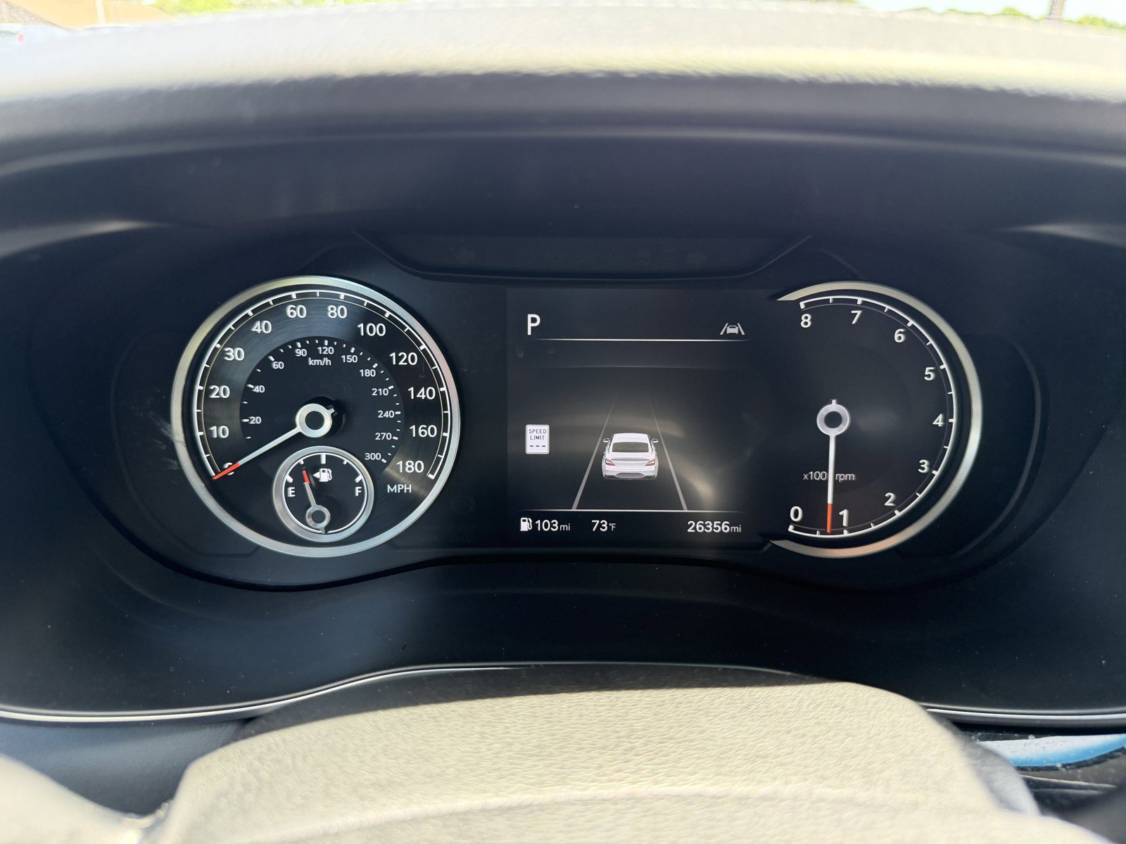 Used 2025 Genesis G70 2.5T RWD image 24