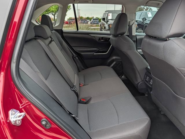 Certified 2025 Toyota RAV4 LE image 27