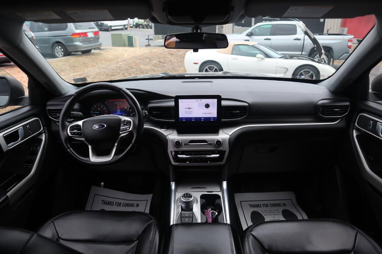 Used 2021 Ford Explorer XLT w/ Equipment Group 202A image 61