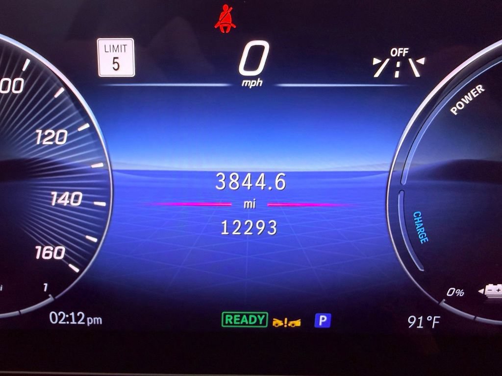 Used 2025 Mercedes-Benz GLE 450e 4MATIC image 23