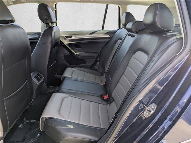 Used 2017 Volkswagen Golf Alltrack SEL image 19