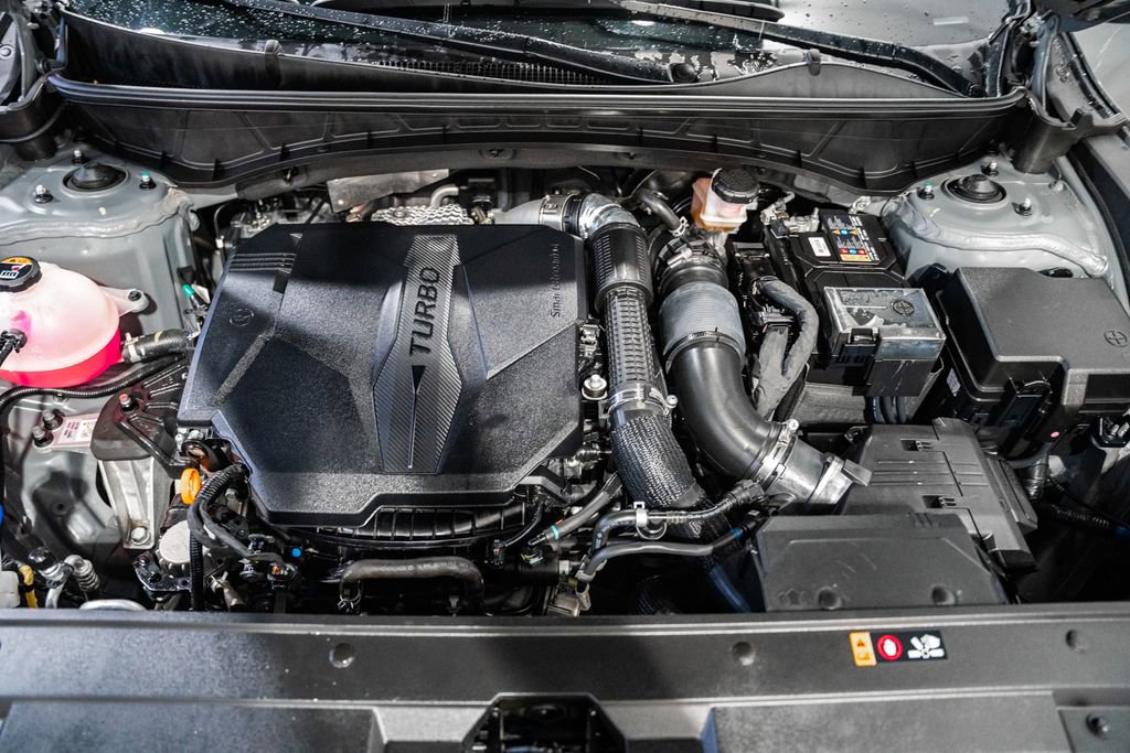 Used 2024 Hyundai Santa Cruz Night image 23