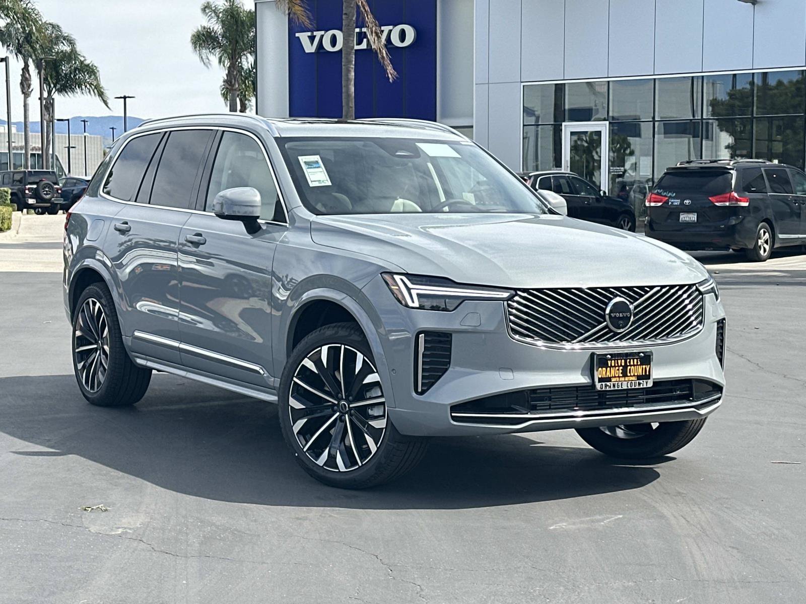 New 2026 Volvo XC90 T8 Ultra w/ Protection Package Premier AWD/4WD image 1