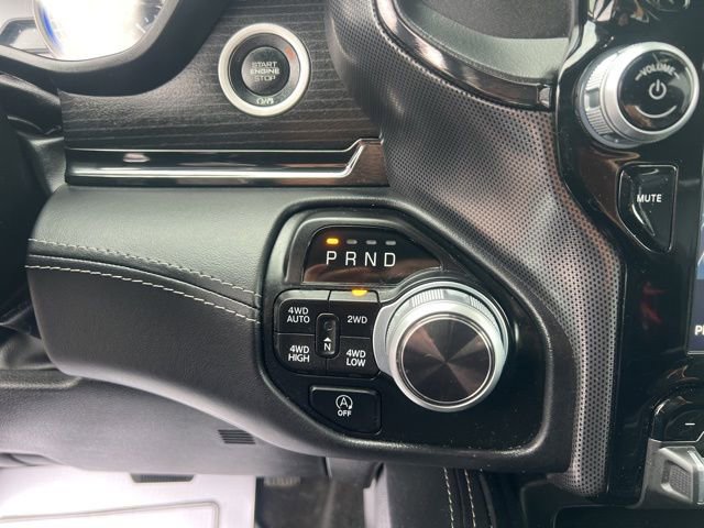 Used 2022 RAM 1500 Limited w/ Body Color Bumper Group image 29